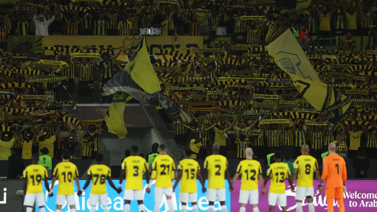 مفاجأة .. لاعب مصري “حالي” يقترب من الاعتزال للانتقال إلى الاتحاد بدور خاص!